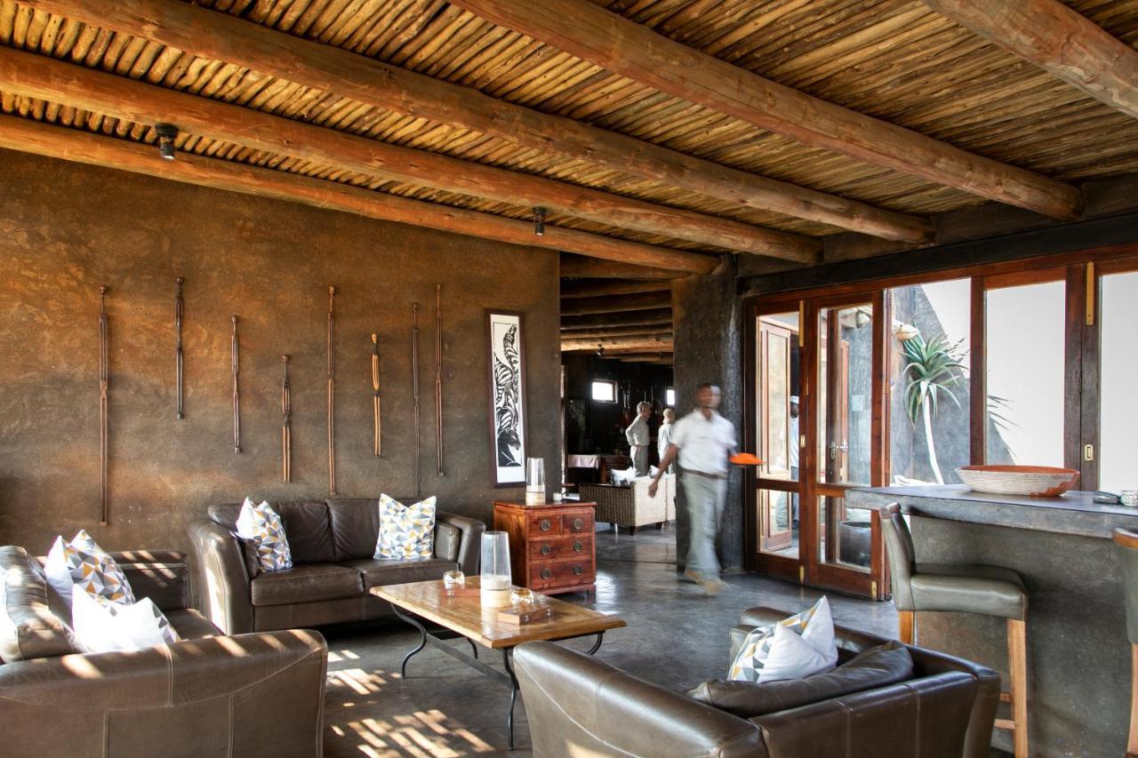Wilderness Safaris Doro Nawas Villa Twyfelfontein Buitenkant foto
